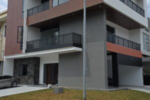 Rumah Sutera Flamboyan, Alam Sutera, Tangerang