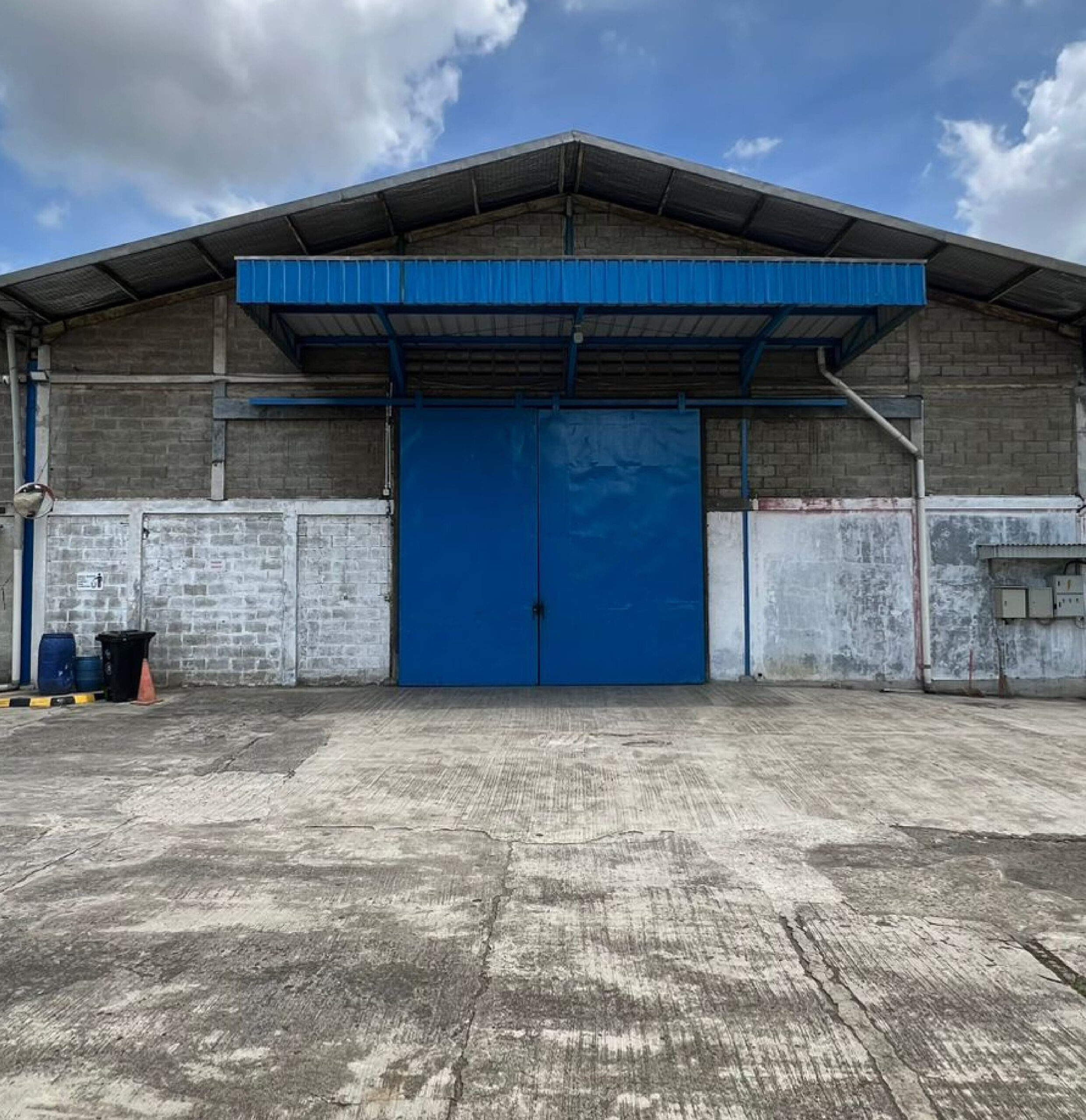 Gudang Karawaci, Tangerang